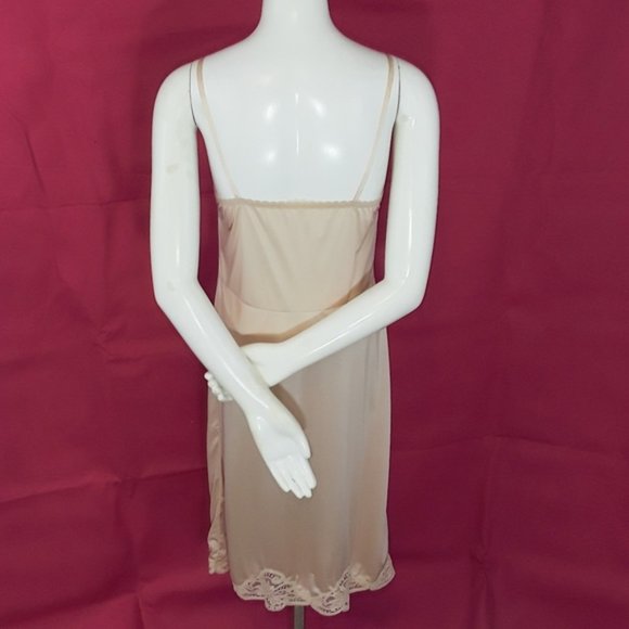 Lace Trim Wonder Maid Vintage Solid Beige Slip 34 - Picture 7 of 11